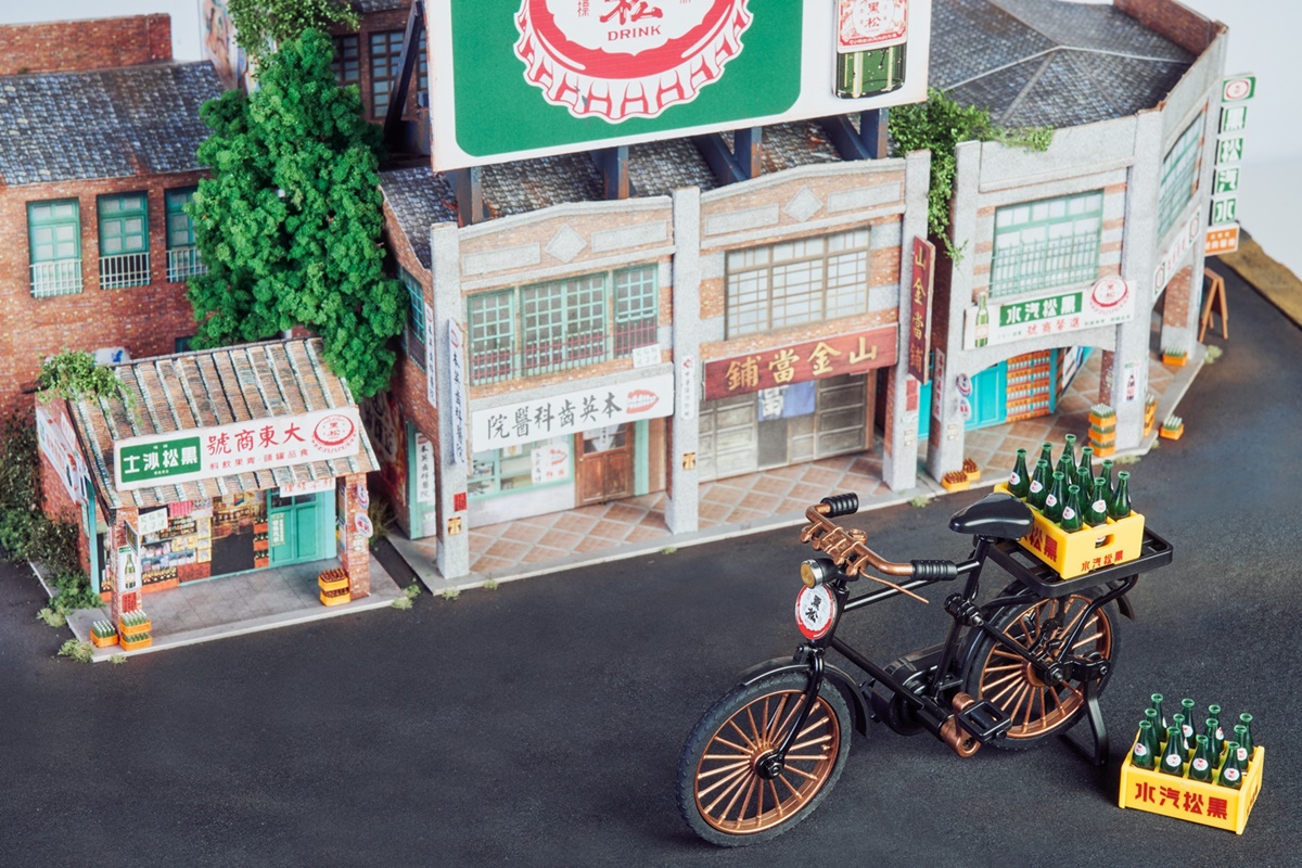 小七「玩總瓶中娃娃」、全家「擠奶神器」開搶!10月超商5大話題小物特蒐 小七「玩總瓶中娃娃」、全家「擠奶神器」開搶!10月超商5大話題小物特蒐