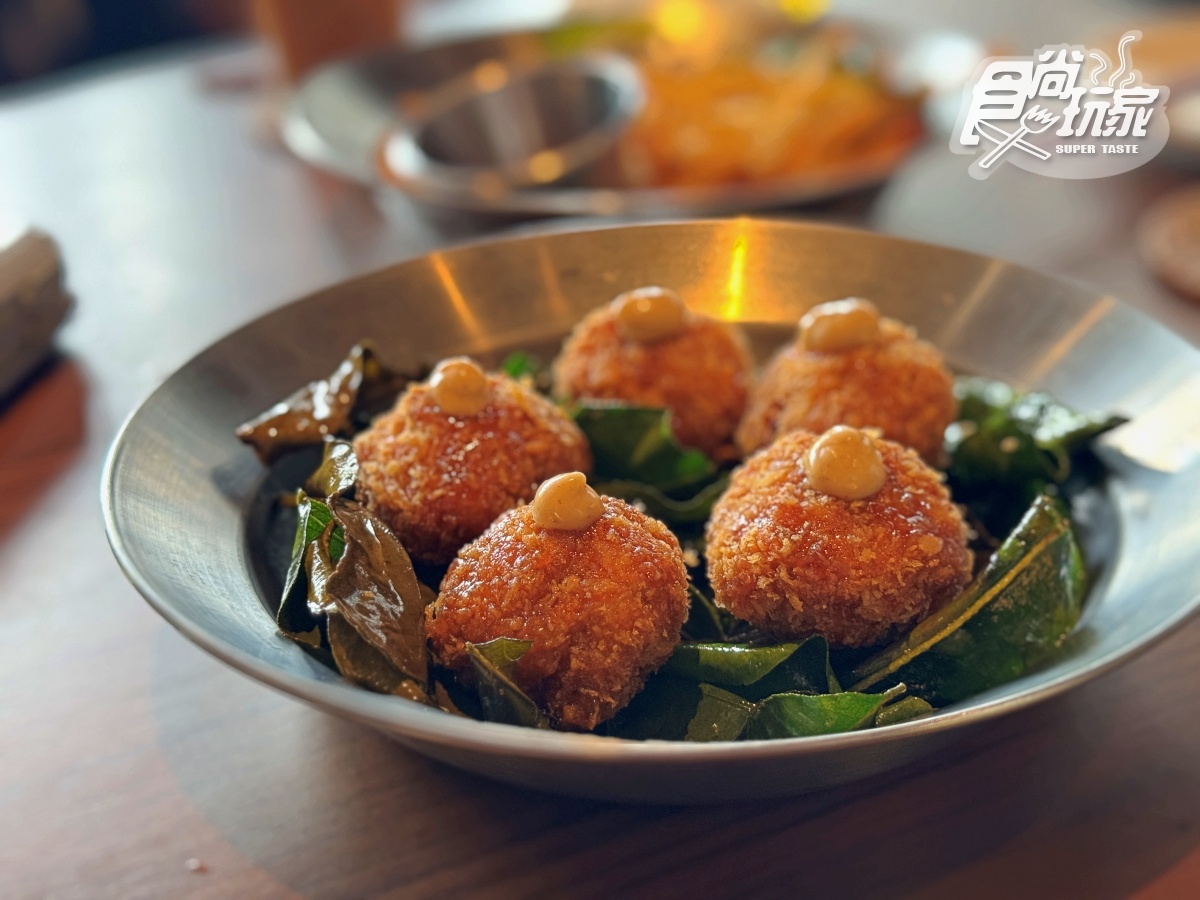 台中第１間「泰式餐酒館」在這！８款必吃、亮點一覽，爽嗑酸辣蝦、泰奶布丁