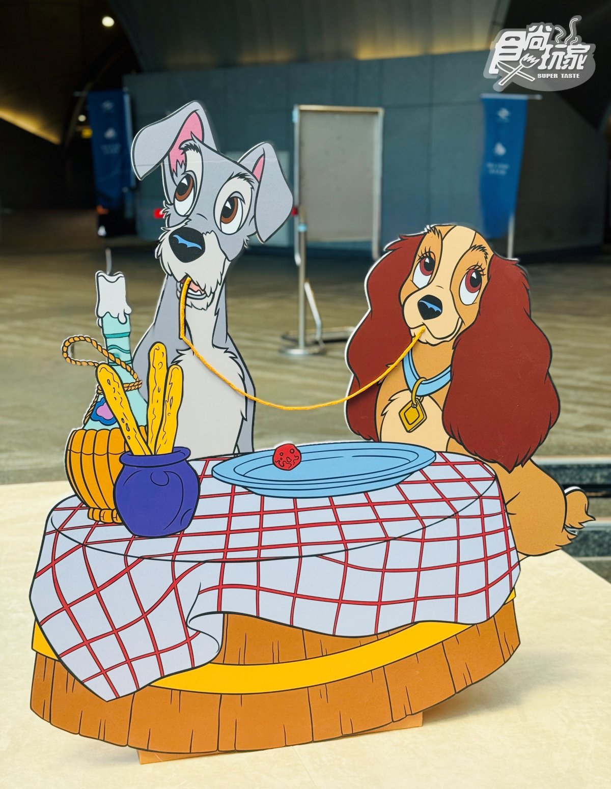 4公尺「巨萌跩貓」出沒北捷!迪士尼彩繪列車同步登場,還有主題拍貼機 4公尺「巨萌跩貓」出沒北捷!迪士尼彩繪列車同步登場,還有主題拍貼機