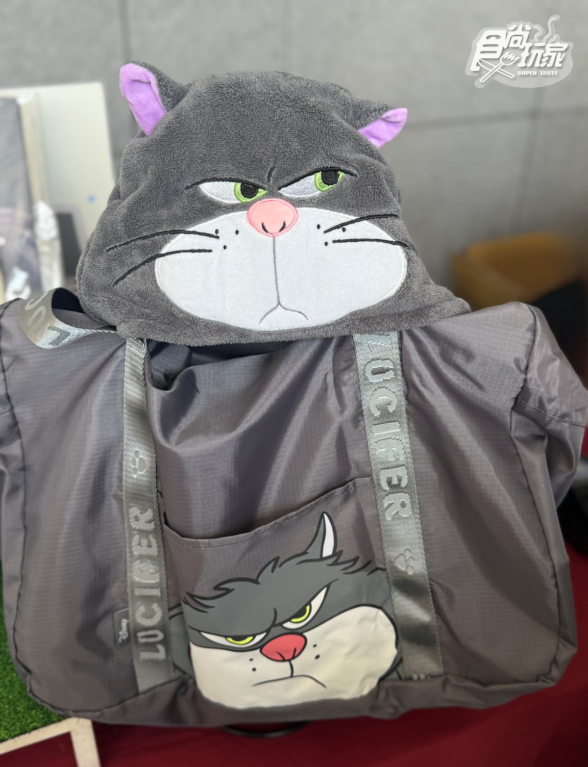 4公尺「巨萌跩貓」出沒北捷!迪士尼彩繪列車同步登場,還有主題拍貼機 4公尺「巨萌跩貓」出沒北捷!迪士尼彩繪列車同步登場,還有主題拍貼機