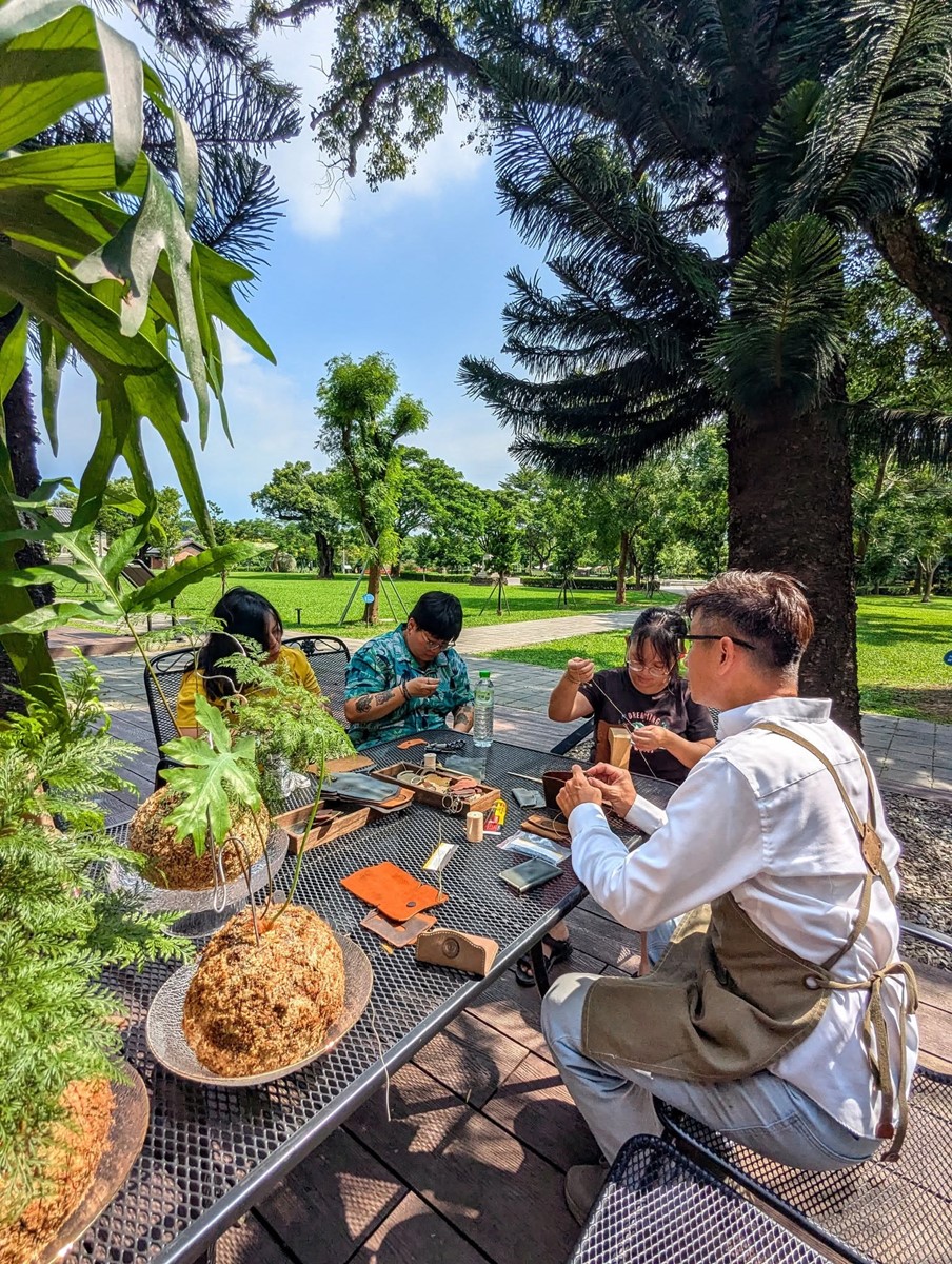 雙十連假快閃3天!台南「百米滑水道」免費玩,還有氣墊城堡、美食市集 雙十連假快閃3天!台南「百米滑水道」免費玩,還有氣墊城堡、美食市集