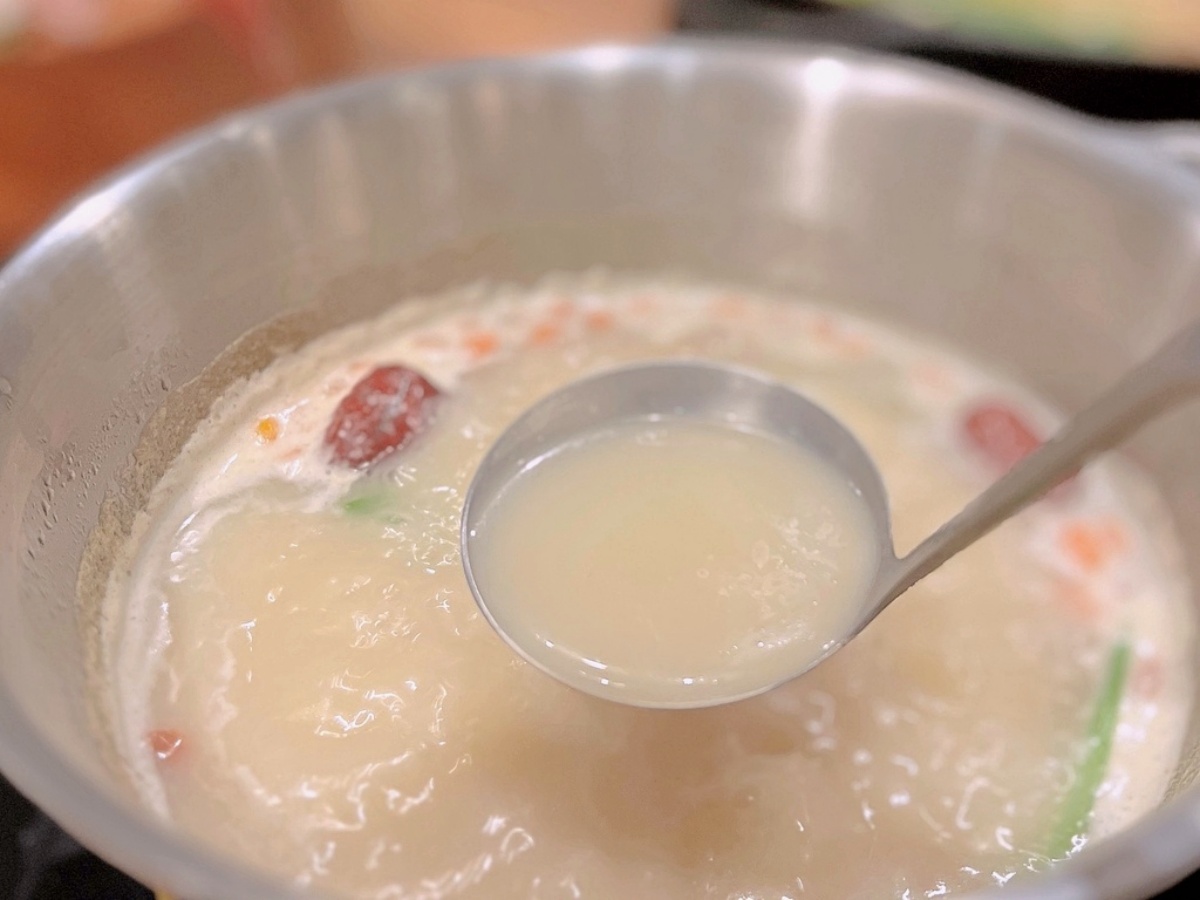 台中4.9星「平價火鍋」進軍北部！298元起吃到飽，40款自助吧、甜點暢吃