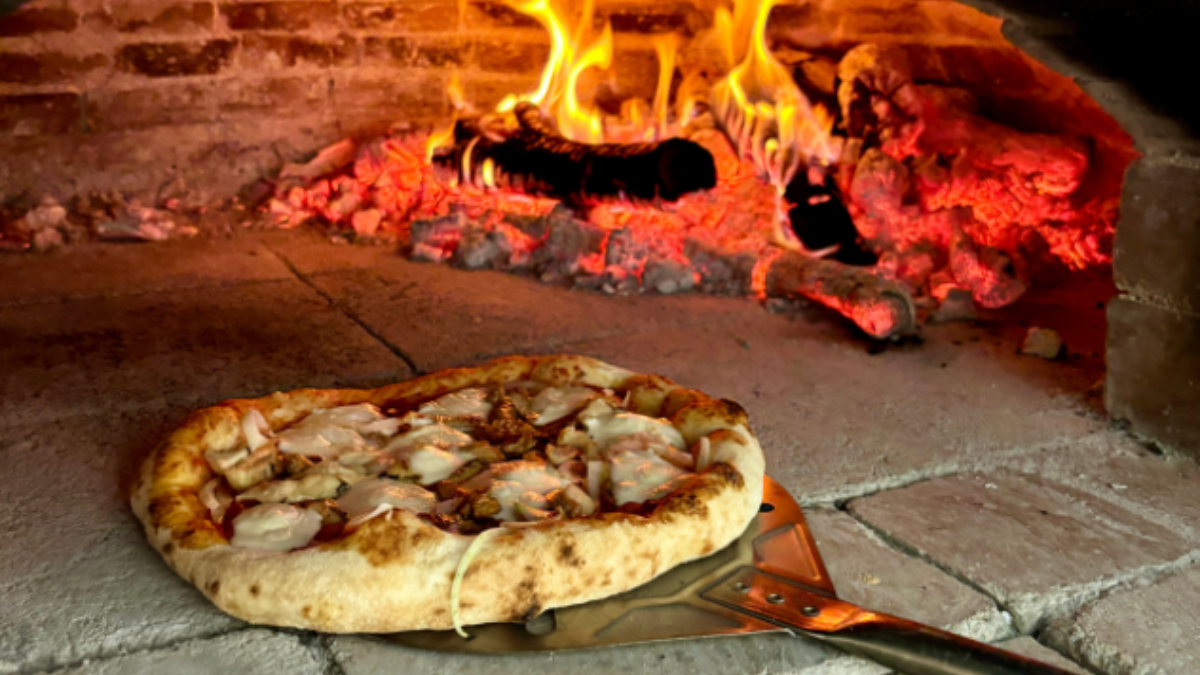 嘉義全新「鄉村童話城堡」開了!500萬片馬賽克牆、吃窯烤披薩,票價、地點一次看 嘉義全新「鄉村童話城堡」開了!500萬片馬賽克牆、吃窯烤披薩,票價、地點一次看