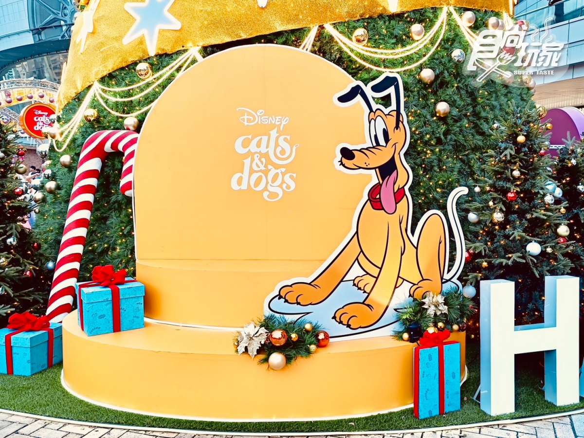 全台第1棵16公尺聖誕樹!聯名超萌「迪士尼萌寵」,打卡點、滿額贈一次看 全台第1棵16公尺聖誕樹!聯名超萌「迪士尼萌寵」,打卡點、滿額贈一次看