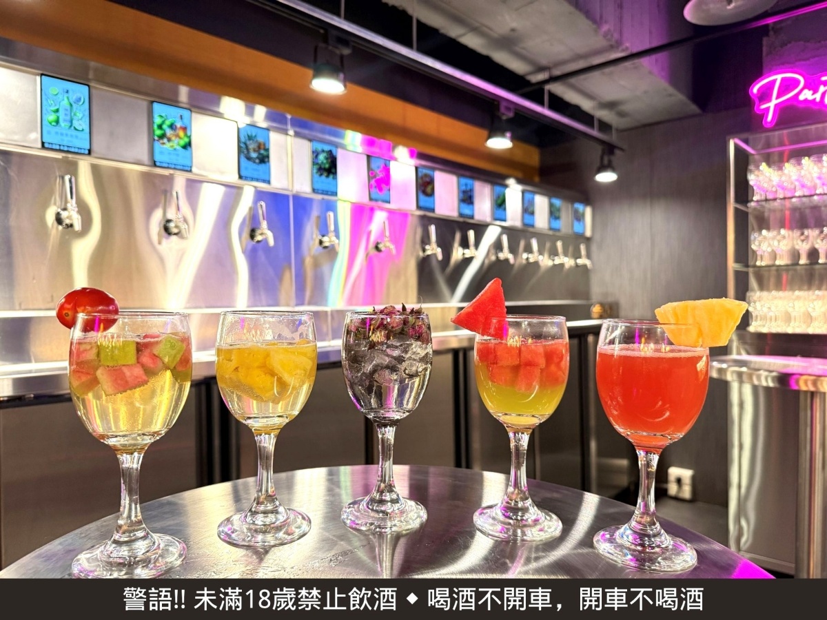 最低449元!超狂「火鍋吃到飽」和牛、烏魚子、九孔鮑魚暢吃,免費酒牆暢飲 最低449元!超狂「火鍋吃到飽」和牛、烏魚子、九孔鮑魚暢吃,免費酒牆暢飲