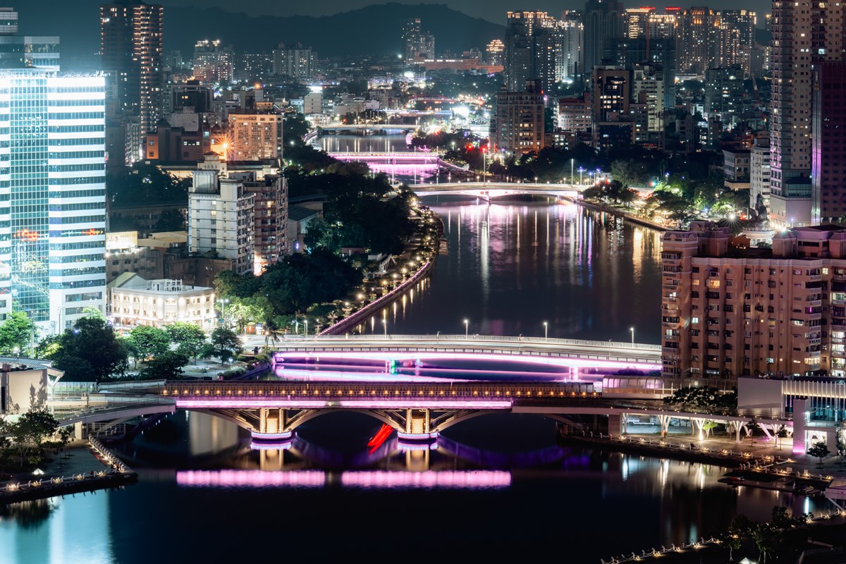 BLACKPINK本週登陸高雄!期間限定6大粉紅地標一次看,加碼看世運周邊美食 BLACKPINK本週登陸高雄!期間限定6大粉紅地標一次看,加碼看世運周邊美食