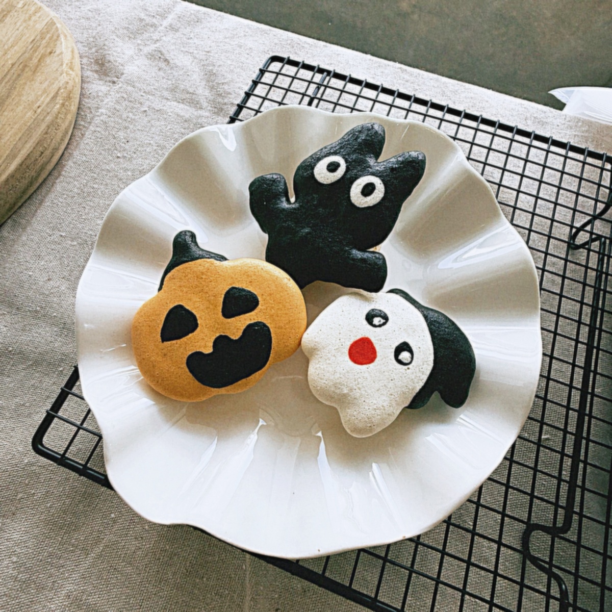 千層蛋塔、軟餅乾買一送一！免費開逛「萬聖甜點園遊會」，魔術表演快筆記