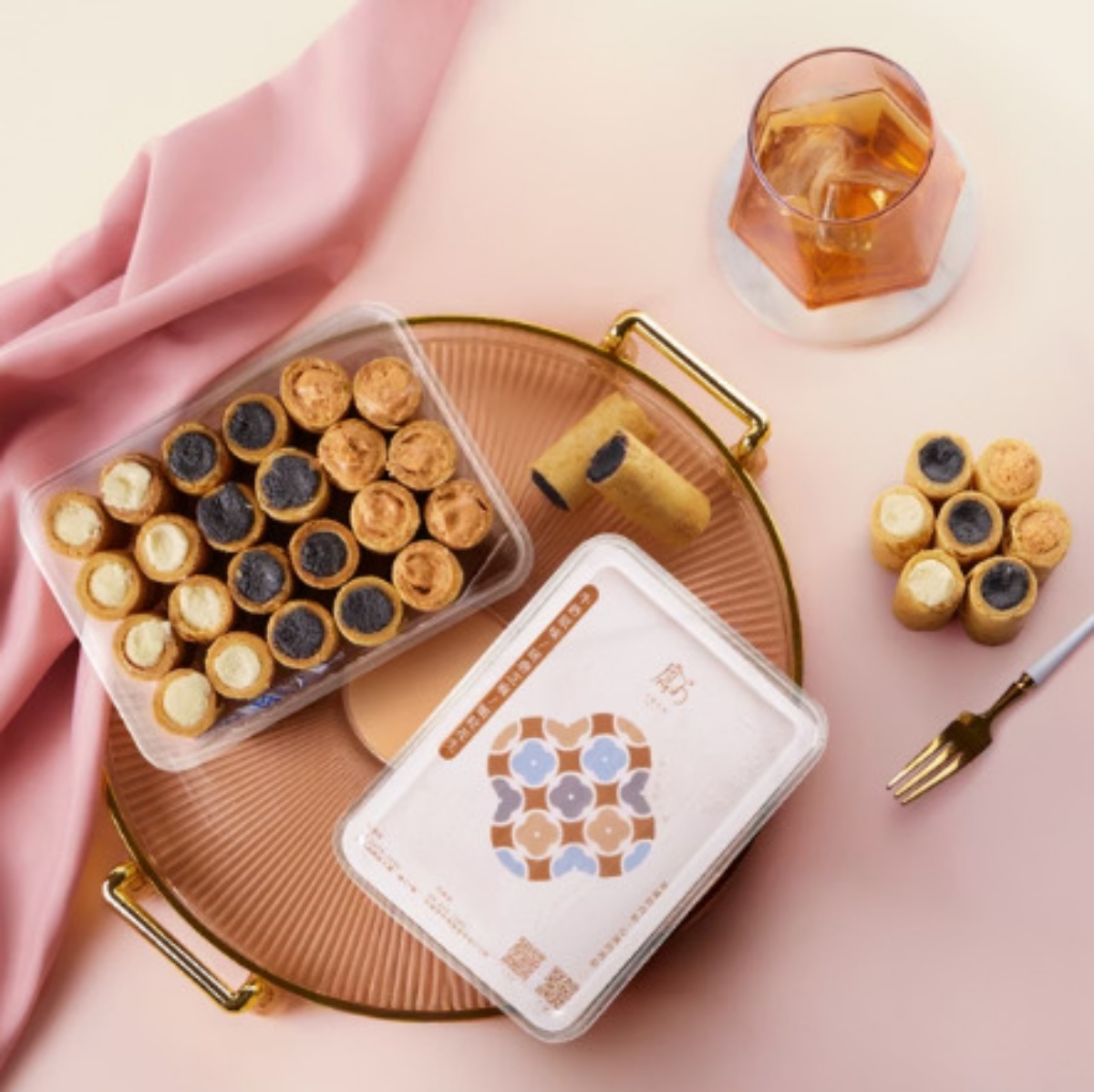 千層蛋塔、軟餅乾買一送一！免費開逛「萬聖甜點園遊會」，魔術表演快筆記