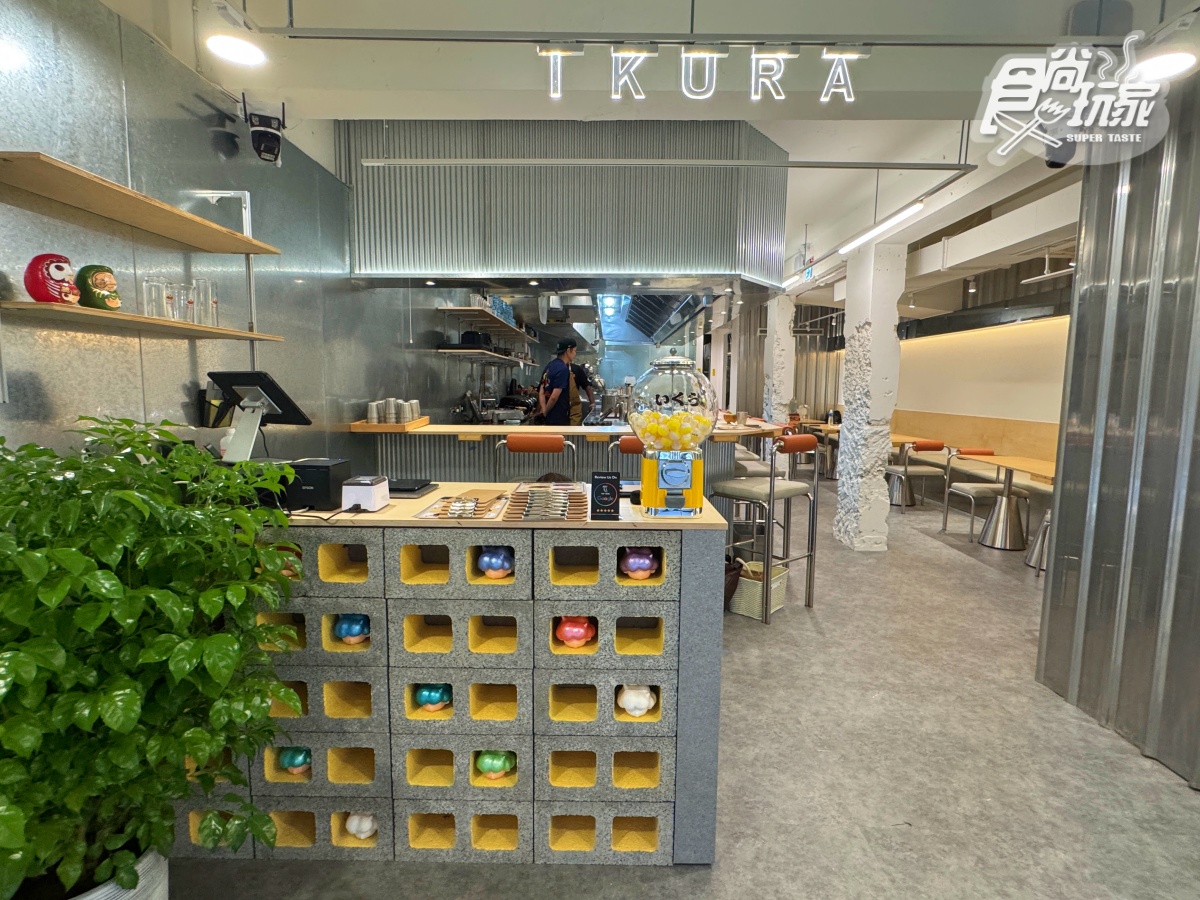 東京排隊名店「IKURA蛋包飯」開幕!3款犬掌蛋包+亮點,免費送超Q達摩吊飾 東京排隊名店「IKURA蛋包飯」開幕!3款犬掌蛋包+亮點,免費送超Q達摩吊飾