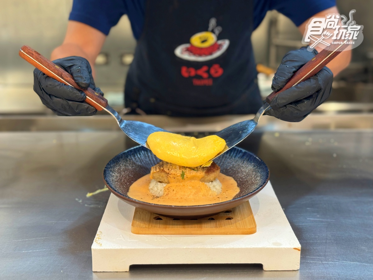 東京排隊名店「IKURA蛋包飯」開幕!3款犬掌蛋包+亮點,免費送超Q達摩吊飾 東京排隊名店「IKURA蛋包飯」開幕!3款犬掌蛋包+亮點,免費送超Q達摩吊飾