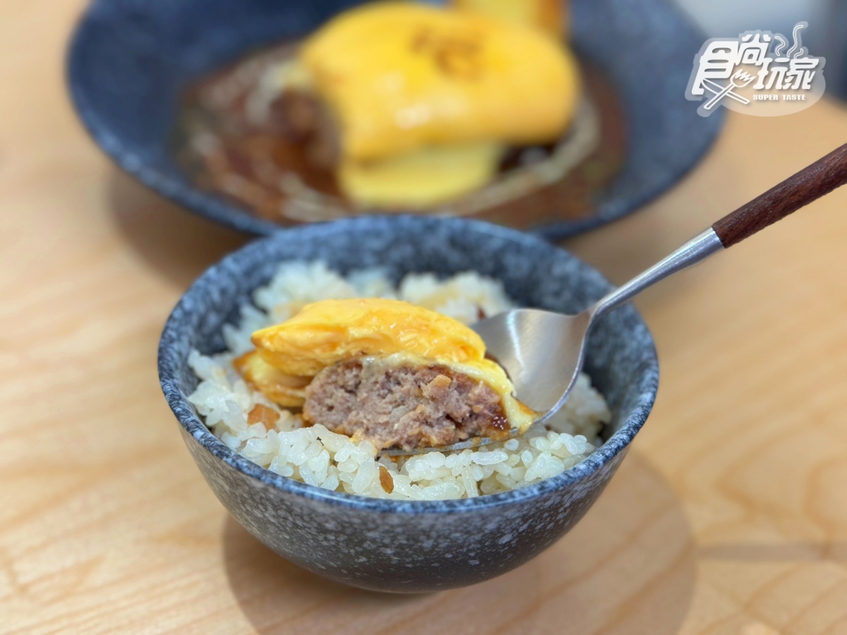 東京排隊名店「IKURA蛋包飯」開幕!3款犬掌蛋包+亮點,免費送超Q達摩吊飾 東京排隊名店「IKURA蛋包飯」開幕!3款犬掌蛋包+亮點,免費送超Q達摩吊飾