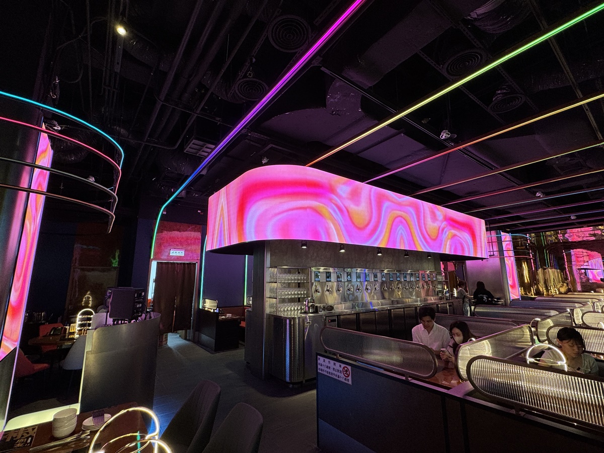 免費送巨無霸龍蝦!馬辣最狂「麻辣火鍋」24支酒牆+冰品暢吃,不限時吃到飽 免費送巨無霸龍蝦!馬辣最狂「麻辣火鍋」24支酒牆+冰品暢吃,不限時吃到飽