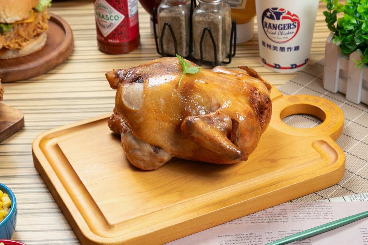 炸雞獨享餐85折!「台北最好吃炸雞」一咬噴汁,還有比臉大巨無霸雞腿堡 炸雞獨享餐85折!「台北最好吃炸雞」一咬噴汁,還有比臉大巨無霸雞腿堡