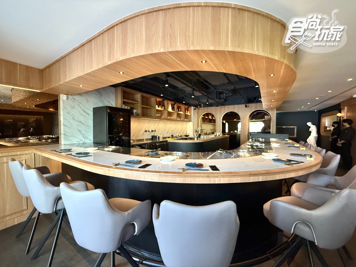 免費送海膽生牛肉!「燒肉界的勞斯萊斯」插旗台中,東泉辣椒醬、麻薏入菜 免費送海膽生牛肉!「燒肉界的勞斯萊斯」插旗台中,東泉辣椒醬、麻薏入菜