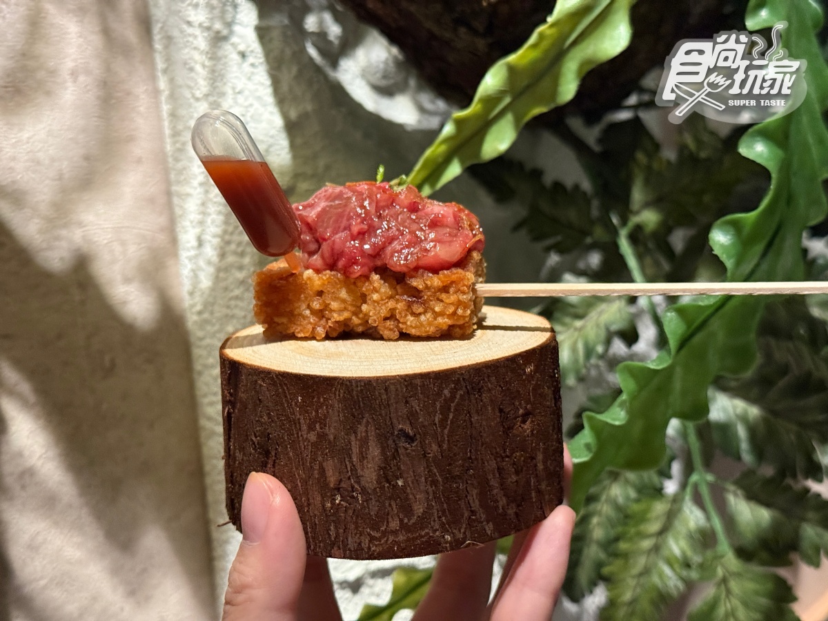 免費送海膽生牛肉!「燒肉界的勞斯萊斯」插旗台中,東泉辣椒醬、麻薏入菜 免費送海膽生牛肉!「燒肉界的勞斯萊斯」插旗台中,東泉辣椒醬、麻薏入菜