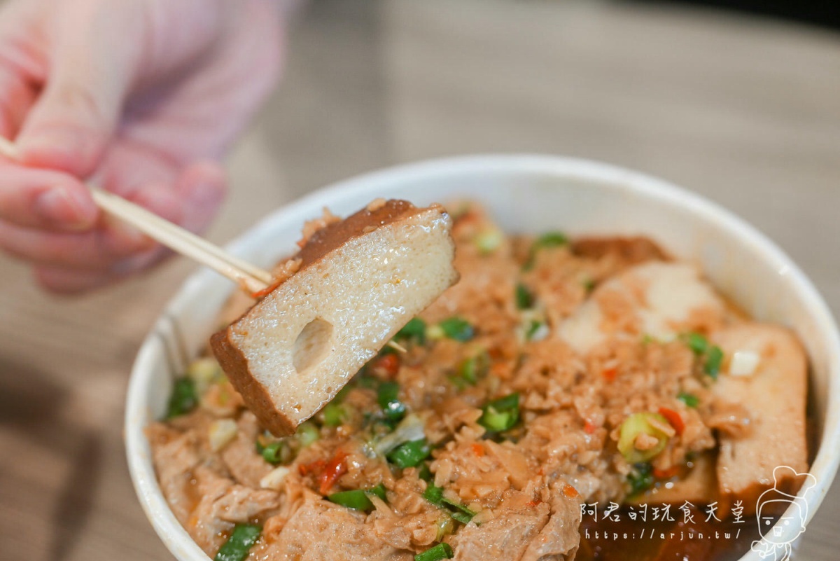 彰化美食推薦！銷魂爌肉飯、爆汁湯包、蒜香烏龍豆干，必吃清單一次看