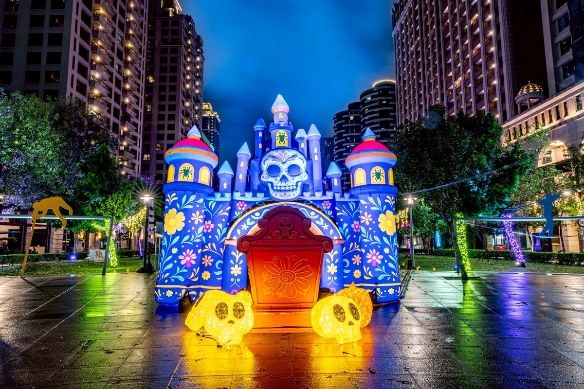 2025全台萬聖節活動一次看!變裝討糖遊行、免費玩遊樂園、必拍主題打卡裝置 2025全台萬聖節活動一次看!變裝討糖遊行、免費玩遊樂園、必拍主題打卡裝置