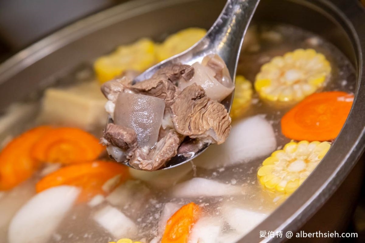 羊肉半價!現宰溫體羊肉爐名店限時優惠,必吃鎮店之寶清燉羊肉鍋、羊橫膈膜 羊肉半價!現宰溫體羊肉爐名店限時優惠,必吃鎮店之寶清燉羊肉鍋、羊橫膈膜