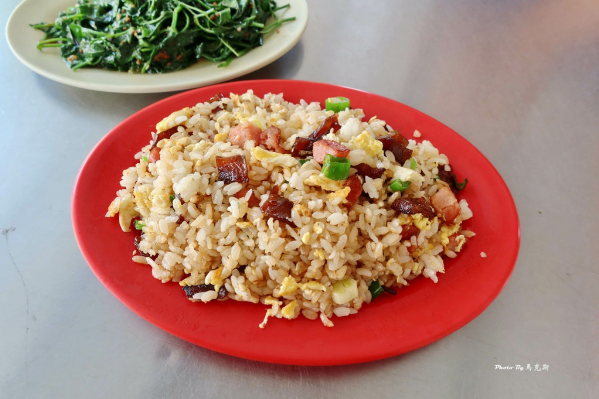 小琉球美食43家!必吃餐廳+伴手禮:鬼頭刀炒飯、柴燒桑椹雪花冰、梅子麻花捲 小琉球美食43家!必吃餐廳+伴手禮:鬼頭刀炒飯、柴燒桑椹雪花冰、梅子麻花捲