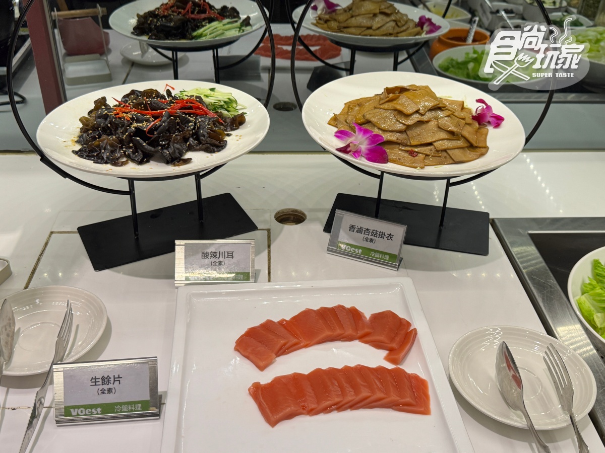 2人同行1人半價!468元起130道吃到飽,國宴料理、熱炒、披薩無限夾 2人同行1人半價!468元起130道吃到飽,國宴料理、熱炒、披薩無限夾