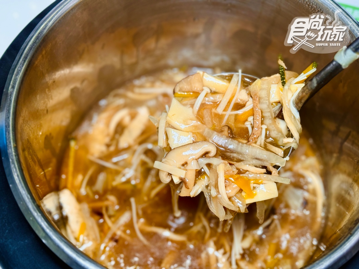 2人同行1人半價!468元起130道吃到飽,國宴料理、熱炒、披薩無限夾 2人同行1人半價!468元起130道吃到飽,國宴料理、熱炒、披薩無限夾