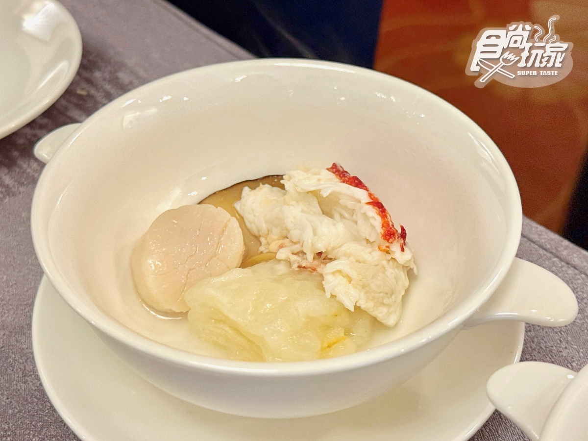 老饕最愛台北40年江浙菜!重現端入美國華府國宴料理,欣賞桌邊料理火焰秀 老饕最愛台北40年江浙菜!重現端入美國華府國宴料理,欣賞桌邊料理火焰秀