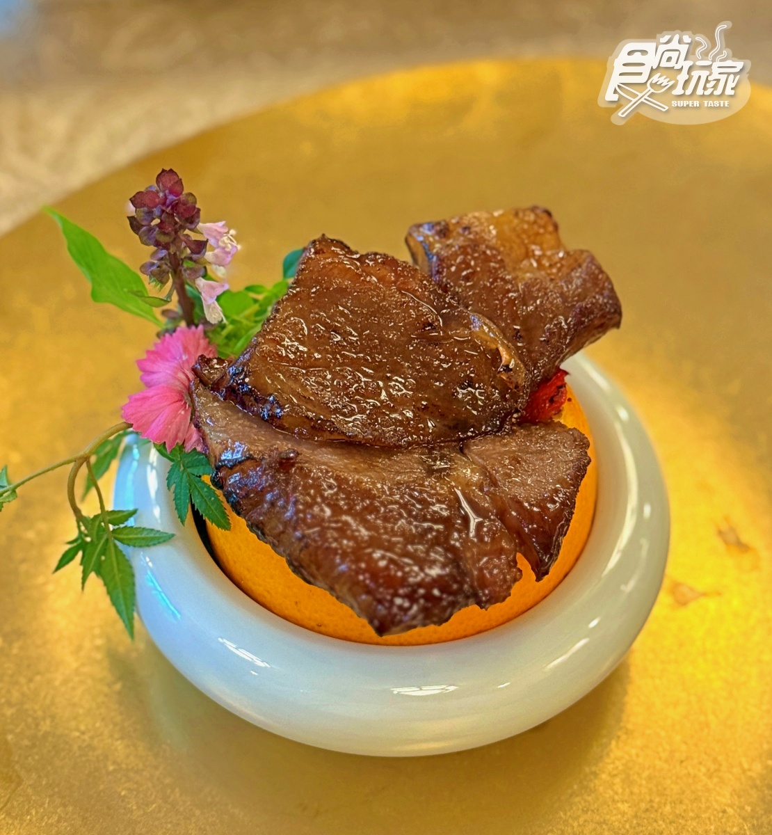 老饕最愛台北40年江浙菜!重現端入美國華府國宴料理,欣賞桌邊料理火焰秀 老饕最愛台北40年江浙菜!重現端入美國華府國宴料理,欣賞桌邊料理火焰秀