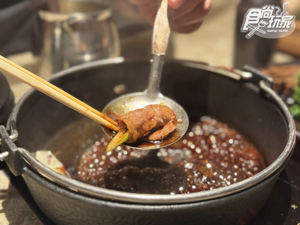 免費玩「流體招財貓」！4.5星「個人壽喜燒」爽嗑A5和牛、龍蝦，小菜無限續