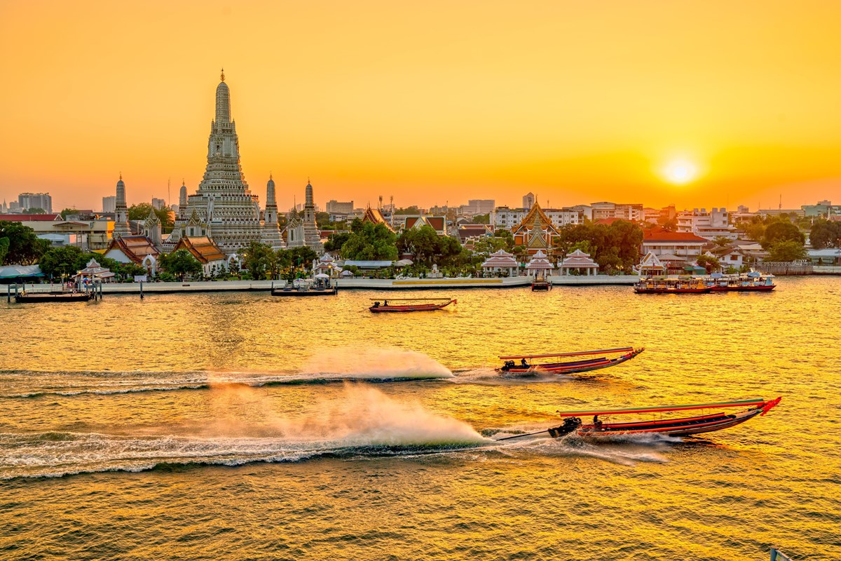 2025 ITF旅展優惠推薦！飯店吃到飽餐券免千元，出國萬元有找、天天抽機票