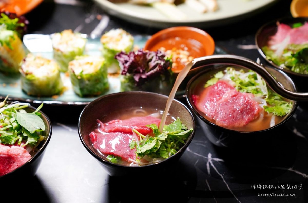 320元米紙雲朵蝦免費吃!「台北最美越南餐廳」米紙Pizza、馬告胡椒魚一吃驚豔 320元米紙雲朵蝦免費吃!「台北最美越南餐廳」米紙Pizza、馬告胡椒魚一吃驚豔