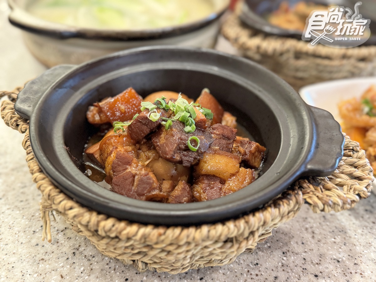 免費送阿KEN甜甜圈!高CP值「炒湘湘」插旗宏匯,必嗑6款、地瓜飯無限續 免費送阿KEN甜甜圈!高CP值「炒湘湘」插旗宏匯,必嗑6款、地瓜飯無限續