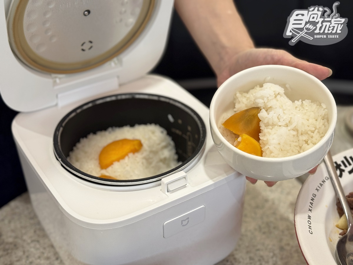 免費送阿KEN甜甜圈!高CP值「炒湘湘」插旗宏匯,必嗑6款、地瓜飯無限續 免費送阿KEN甜甜圈!高CP值「炒湘湘」插旗宏匯,必嗑6款、地瓜飯無限續