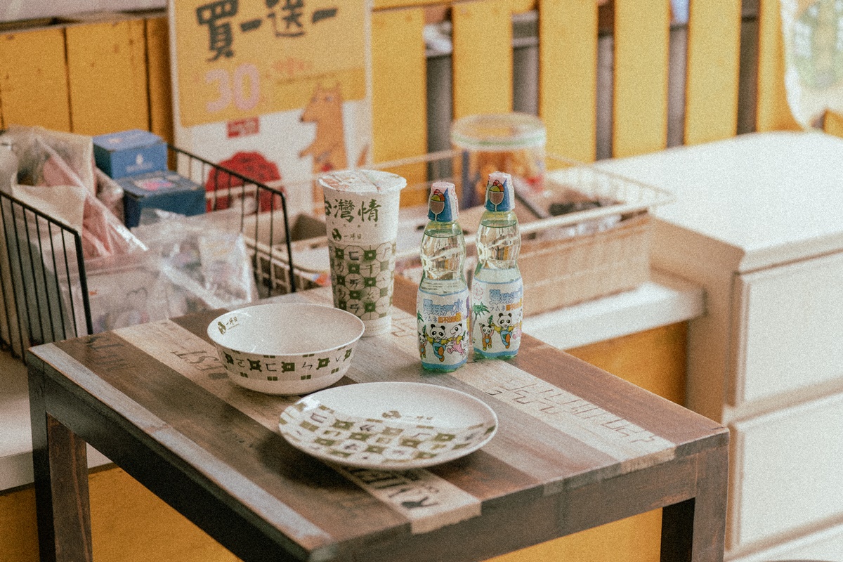 一沐日首推「逮丸感性」周邊!台味手搖飲10大新品:草仔粿徽章、注音紙膠帶 一沐日首推「逮丸感性」周邊!台味手搖飲10大新品:草仔粿徽章、注音紙膠帶