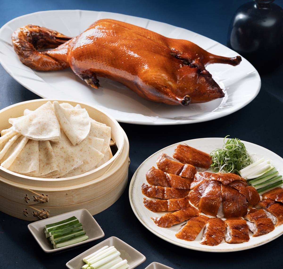 全台第１間「芯聚苑」插旗信義！連10天烤鴨５折，王品「享鴨」免費送冰糖鴨