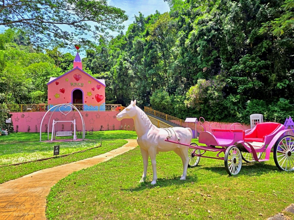 南投「超低調免費景點」重新開放！打卡美拍夢幻粉紅教堂，還有兒童遊戲區