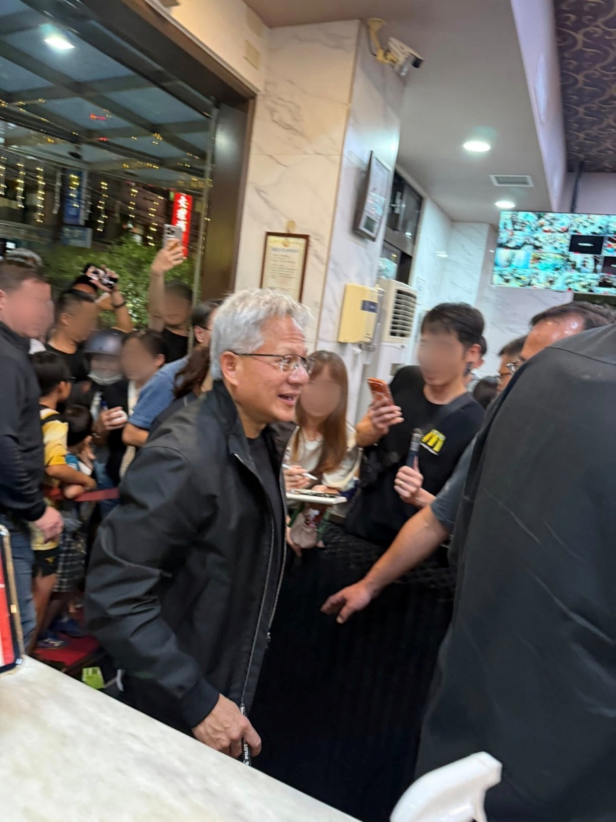 黃仁勳美食地圖插旗台南!網友讚爆「溫體牛火鍋」是這家,必點菜色看這篇 黃仁勳美食地圖插旗台南!網友讚爆「溫體牛火鍋」是這家,必點菜色看這篇