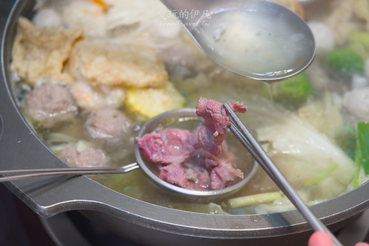 黃仁勳美食地圖插旗台南!網友讚爆「溫體牛火鍋」是這家,必點菜色看這篇 黃仁勳美食地圖插旗台南!網友讚爆「溫體牛火鍋」是這家,必點菜色看這篇