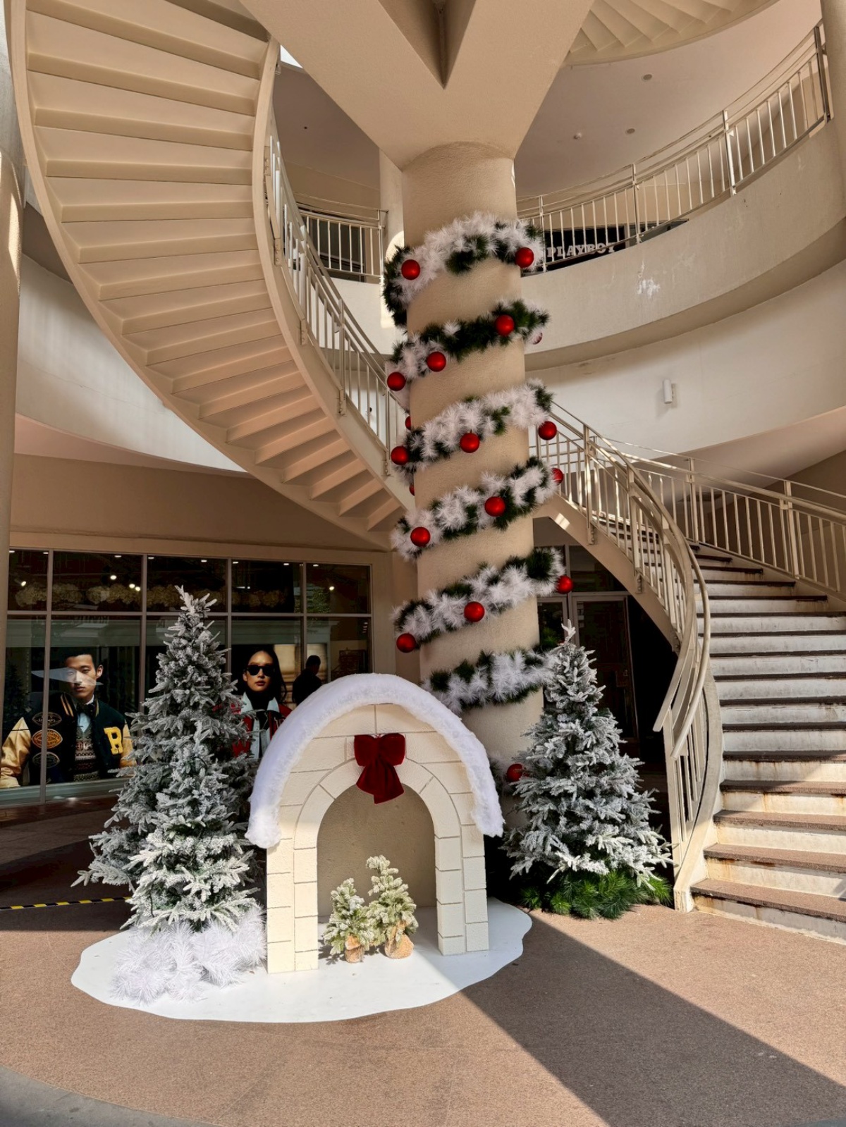 南台灣最夢幻聖誕地標!打卡歐風「雪境童話村」,北極村、夢幻列車6亮點 南台灣最夢幻聖誕地標!打卡歐風「雪境童話村」,北極村、夢幻列車6亮點