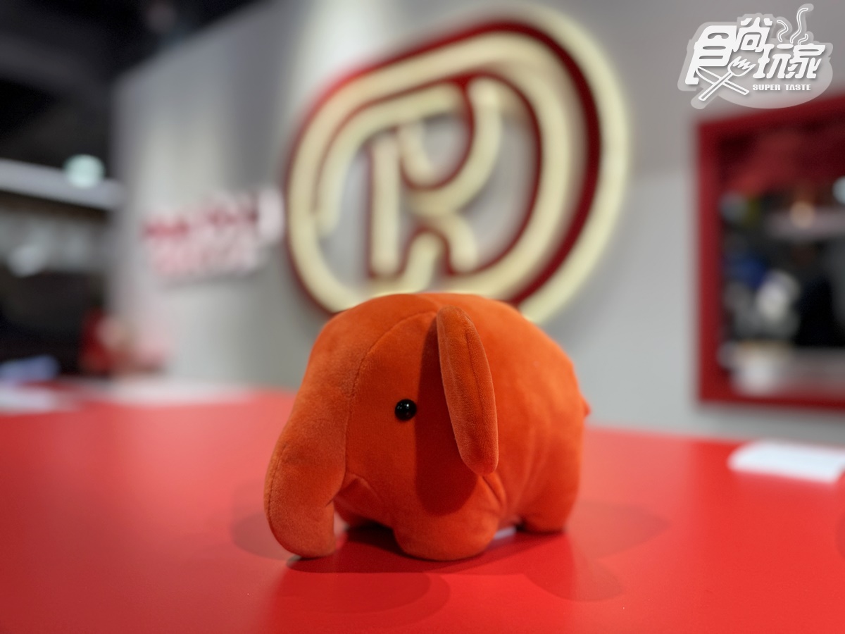 全台第1間「DomDom漢堡」!5款必吃+周邊開箱,比50元厚蛋堡、起司球 全台第1間「DomDom漢堡」!5款必吃+周邊開箱,比50元厚蛋堡、起司球