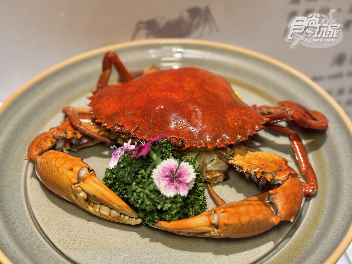入冬開嗑肥美大閘蟹!正宗杭菜「天香樓」40週年,全新10道螃蟹料理登場 入冬開嗑肥美大閘蟹!正宗杭菜「天香樓」40週年,全新10道螃蟹料理登場