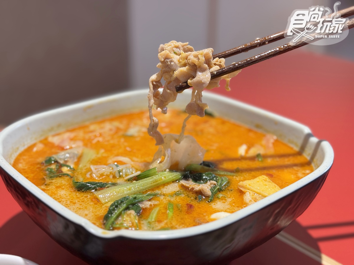 海底撈第1間「平價麻辣燙」來了!50元起爽嗑酸辣粉、牛滑,加碼小菜無限續 海底撈第1間「平價麻辣燙」來了!50元起爽嗑酸辣粉、牛滑,加碼小菜無限續