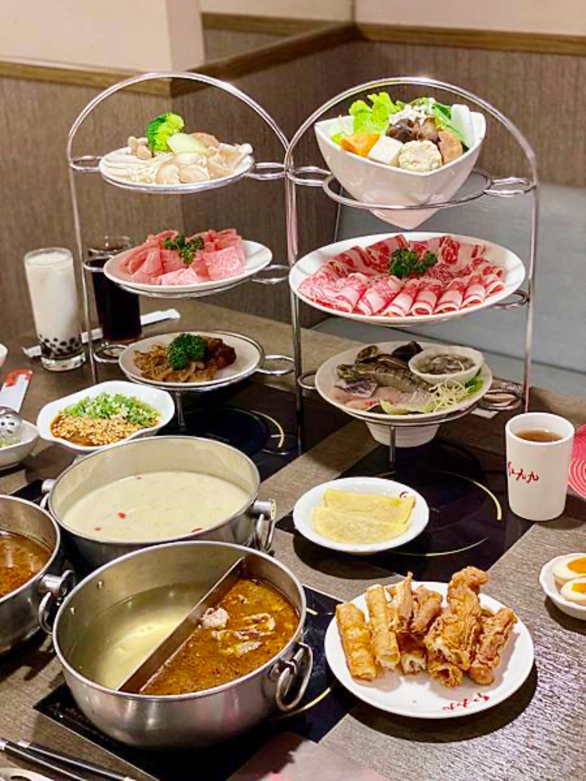 台北火鍋推薦!4星好評精選20家:黃仁勳愛店、268元雙主餐、豬油拌飯吃到飽 台北火鍋推薦!4星好評精選20家:黃仁勳愛店、268元雙主餐、豬油拌飯吃到飽