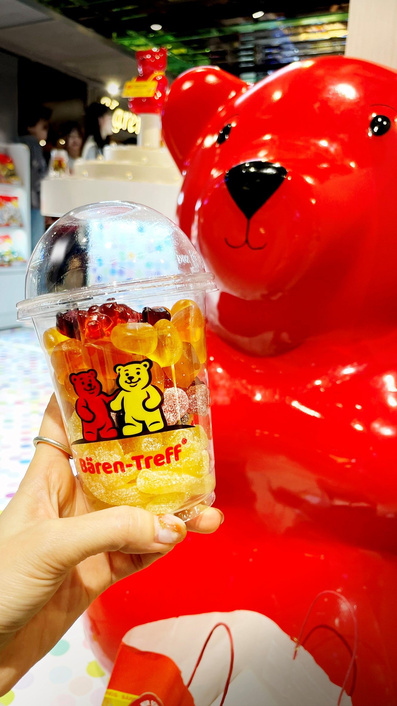 全台首間「德國派對熊軟糖店」在這!「軟糖派對杯」35款自由選、TOP5口味曝 全台首間「德國派對熊軟糖店」在這!「軟糖派對杯」35款自由選、TOP5口味曝