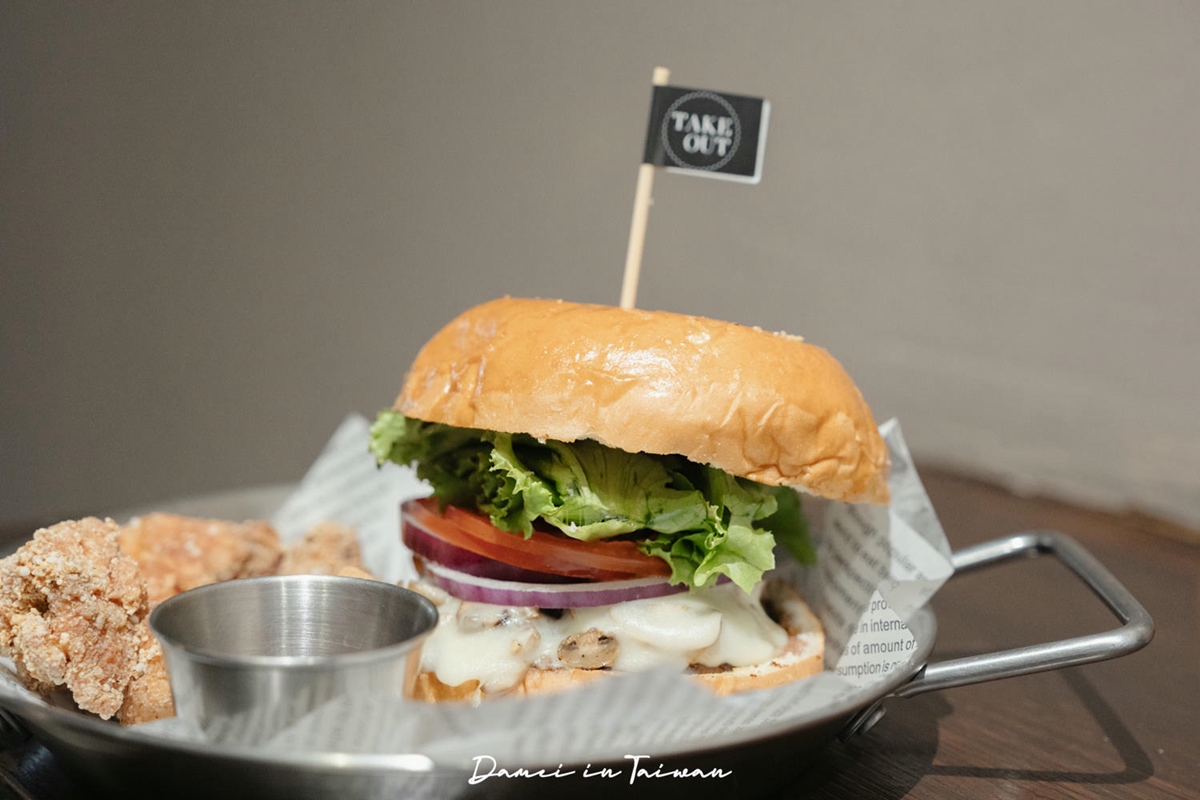 台北寵物友善咖啡廳精選!14家可帶毛孩+貓狗主題店,加碼寵物餐廳推薦 台北寵物友善咖啡廳精選!14家可帶毛孩+貓狗主題店,加碼寵物餐廳推薦