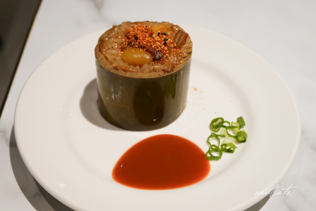 松山機場全新候機室開箱!現煮牛肉麵、台味美食免費吃,網友大推環境舒適 松山機場全新候機室開箱!現煮牛肉麵、台味美食免費吃,網友大推環境舒適