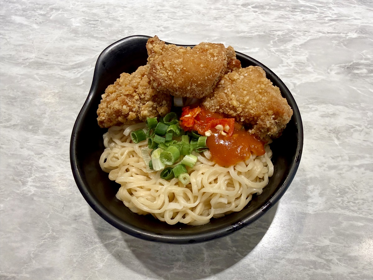 「六扇門X繼光香香雞」聯名!230元起爽嗑炸雞鍋,爆米花、霜淇淋吃到飽 「六扇門X繼光香香雞」聯名!230元起爽嗑炸雞鍋,爆米花、霜淇淋吃到飽