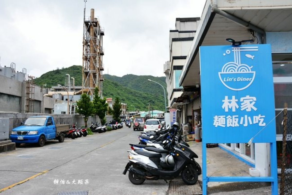 綠島限定美食都在這！整隻炸飛魚丼飯、海草系蔥抓餅，沒吃別說你來過