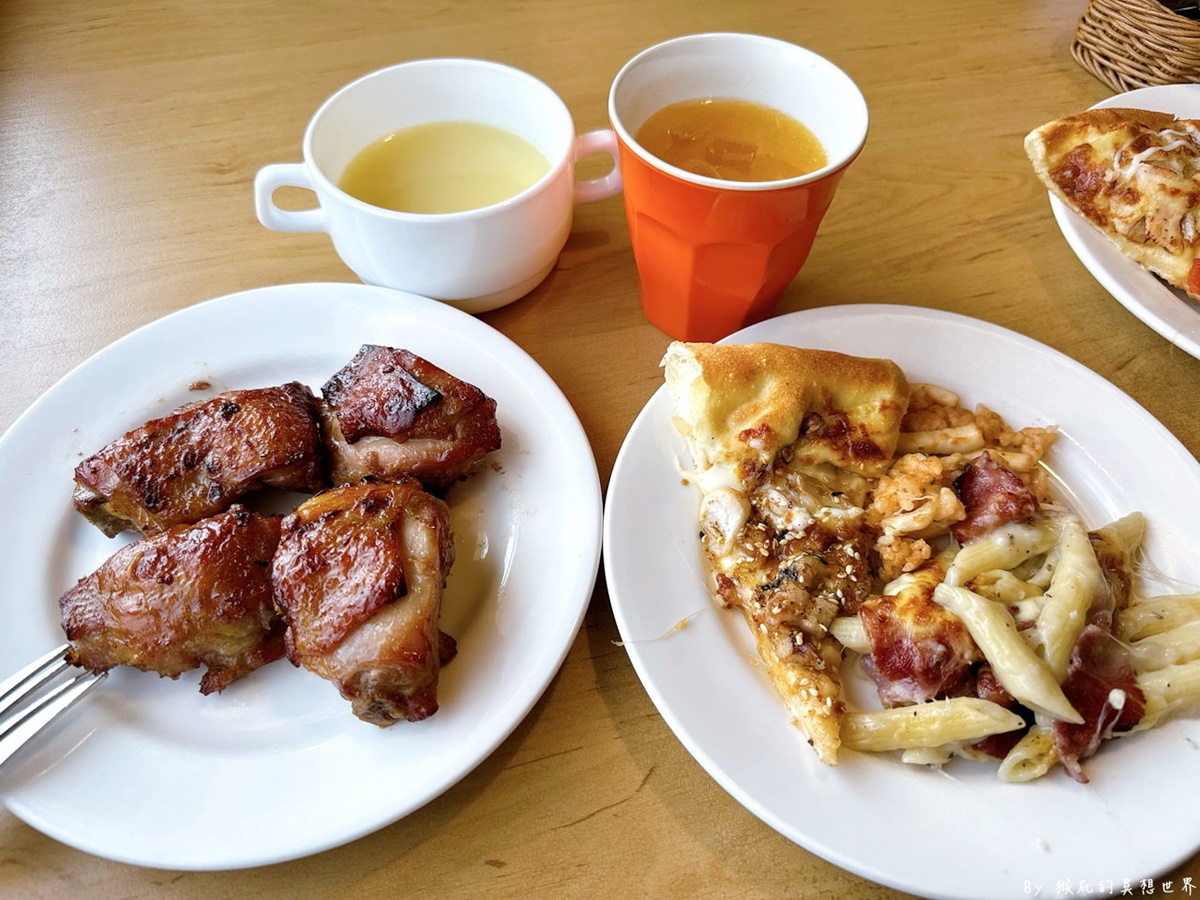 全台唯一「必勝客歡樂吧」開幕!479元披薩烤雞吃到飽,199元無限暢飲 全台唯一「必勝客歡樂吧」開幕!479元披薩烤雞吃到飽,199元無限暢飲