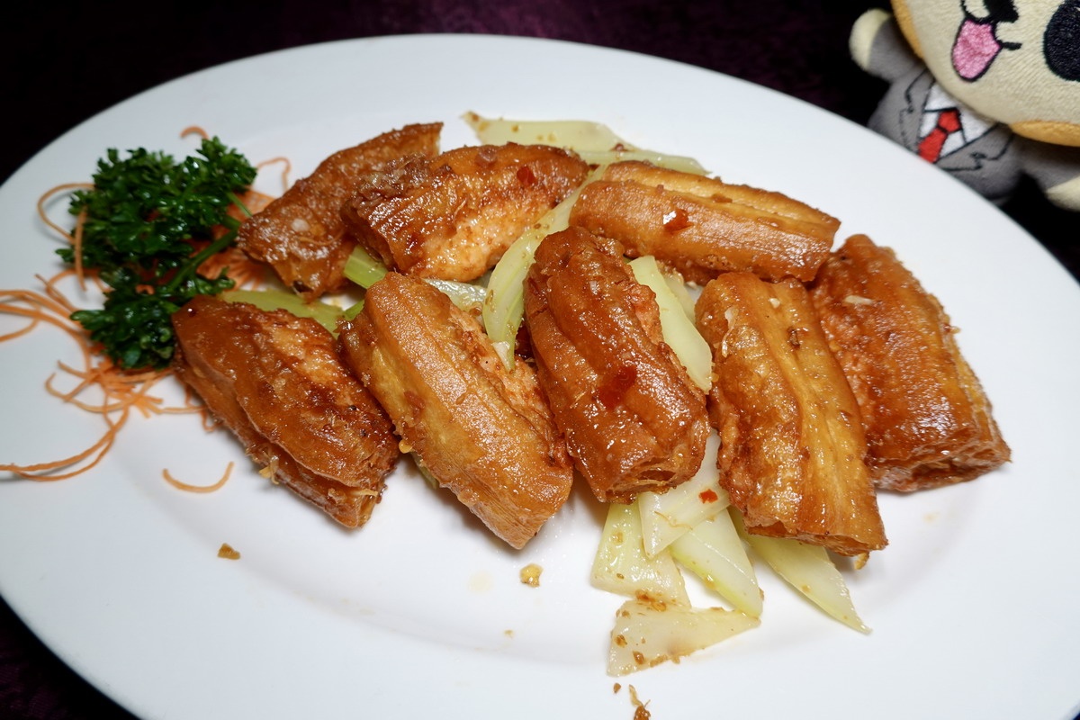 新華港式菜館推薦必點１：XO醬百花油條