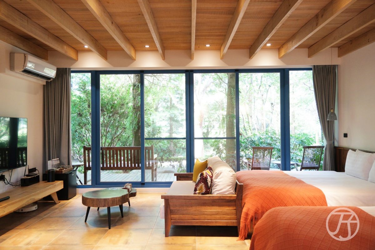 入住全台最夢幻玻璃屋！南投森林系住宿11選，秋冬泡湯、賞落羽松一次滿足